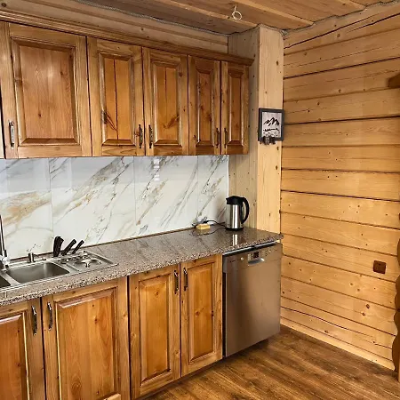 Lodge Mezohat Koz'meshchyk