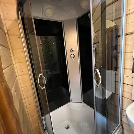 Mezohat Lodge *