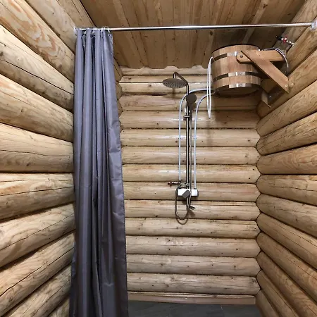 Mezohat Lodge *