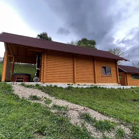 Mezohat Lodge