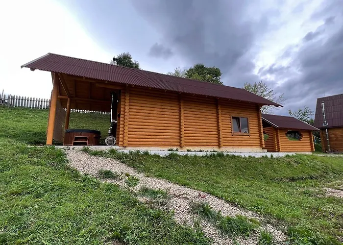 Mezohat Lodge